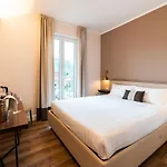 Del Conte 3* Laveno