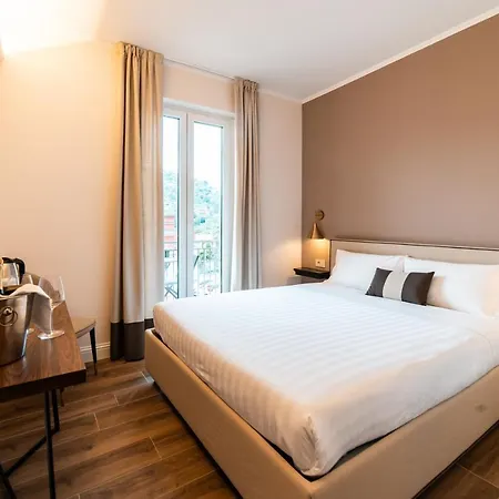 Del Conte 3* Laveno